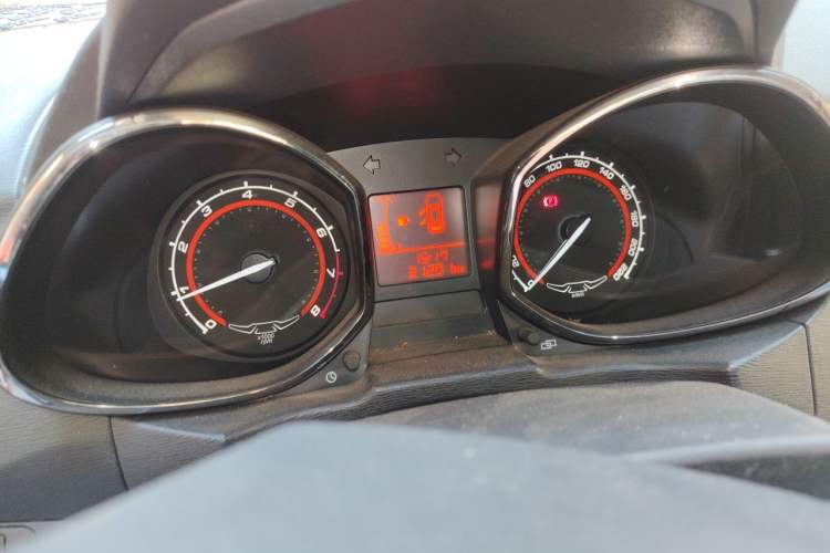 Used Chery Arrizo 3 2015 1.5L Manual Genuine Version Odometer Close Up