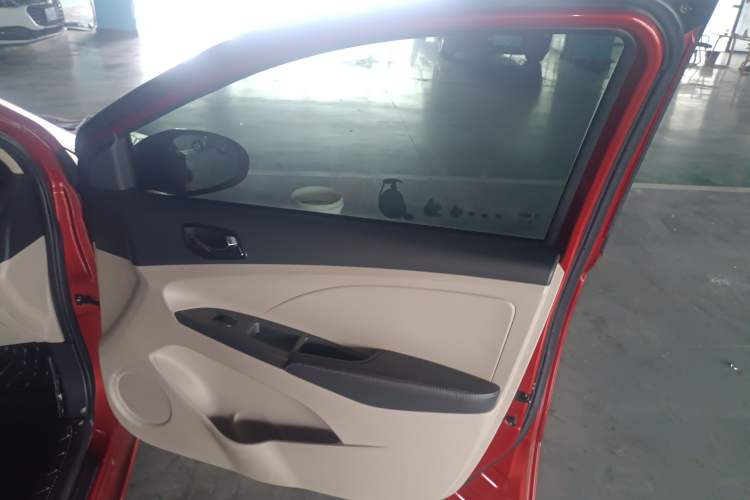 Used Chery Arrizo 3 2015 1.5L Manual High-End Version Right Front Door Interior