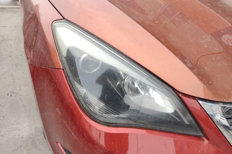 Used Chery Arrizo 3 2015 1.5L Manual Genuine Version Right Front Headlight