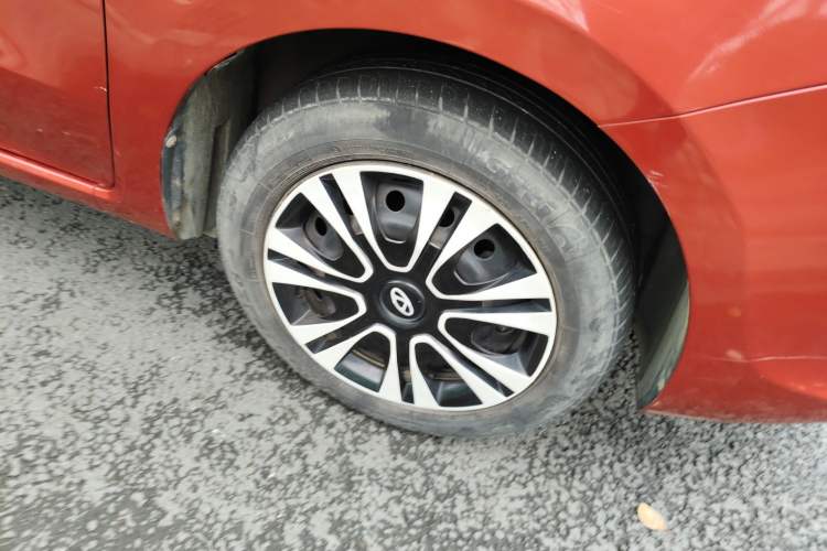 Used Chery Arrizo 3 2015 1.5L Manual Genuine Version Right Front Wheel Hub