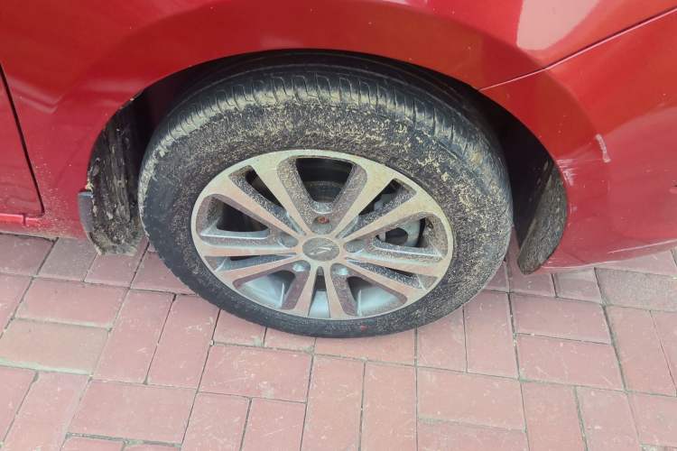 Used Chery Arrizo 3 2015 1.5L Manual Genuine Version Right Front Wheel Hub