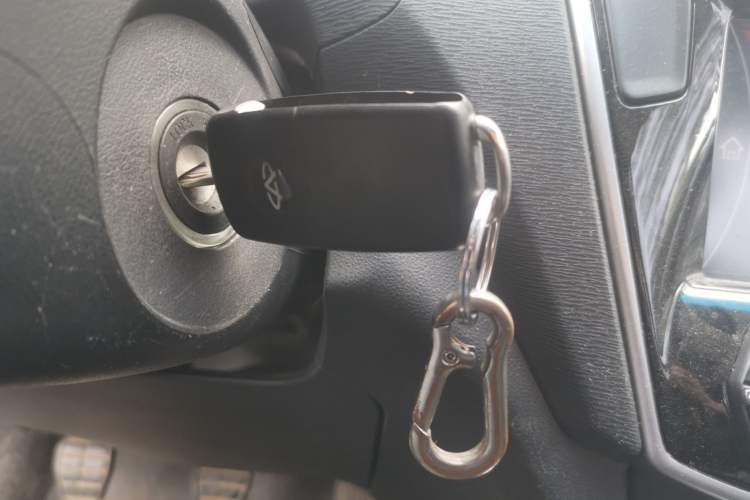 Used Chery Arrizo 3 2015 1.5L Manual High-End Version Vehicle Key