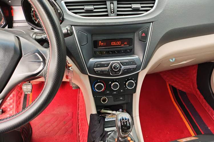 Used Chery Arrizo 3 2015 1.5L Manual Genuine Version Audio And AC Panel