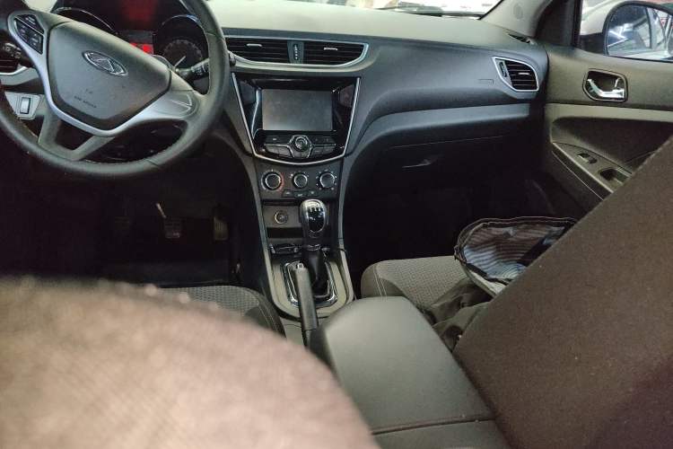 Used Chery Arrizo 3 2015 1.5L Manual High-End Version Audio And AC Panel