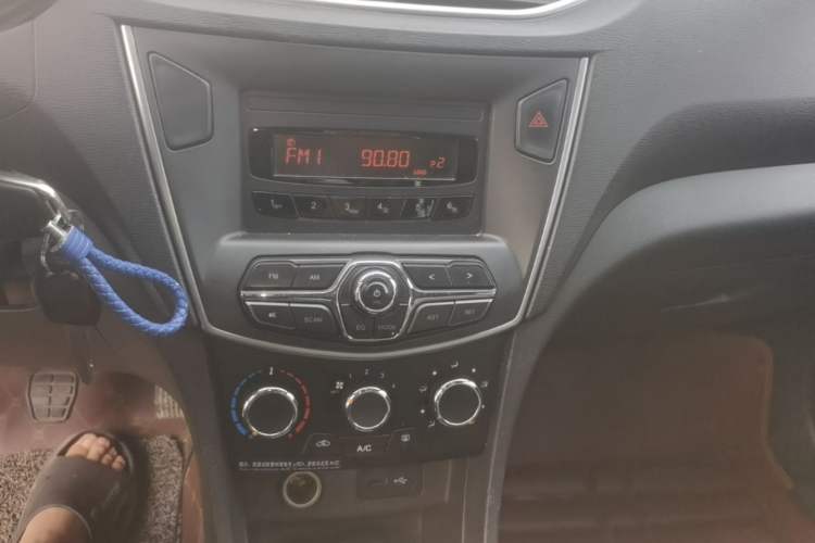 Used Chery Arrizo 3 2015 1.5L Manual Genuine Version Audio And AC Panel
