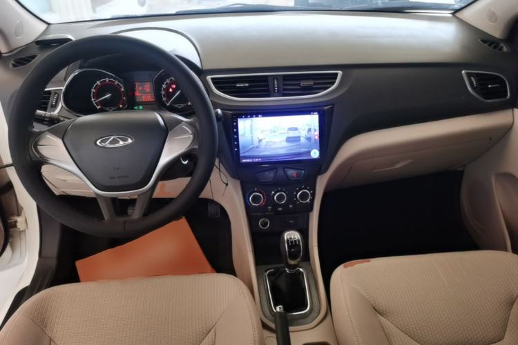 Used Chery Arrizo 3 2015 1.5L Manual Genuine Version Center Console
