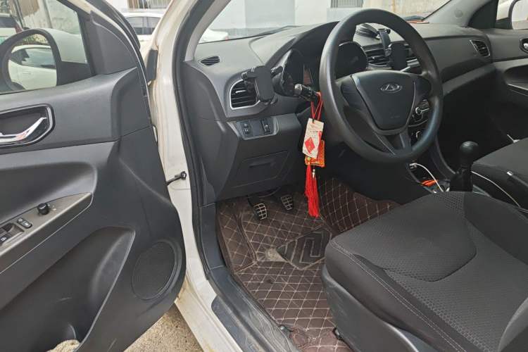 Used Chery Arrizo 3 2015 1.5L Manual - Value Edition Driver Seat