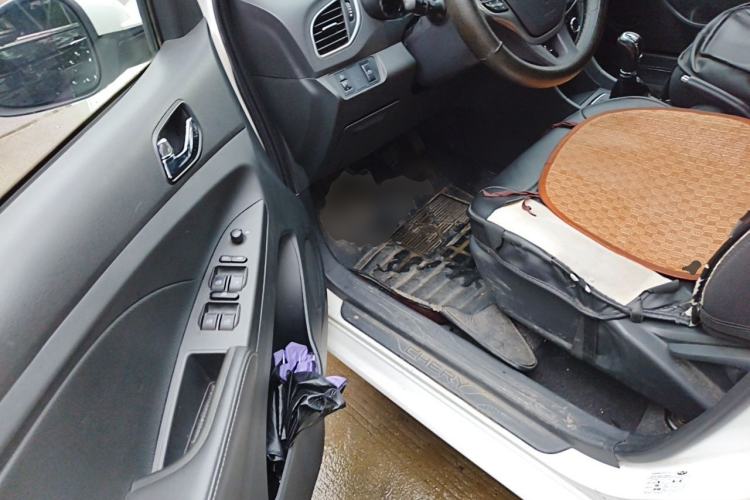 Used Chery Arrizo 3 2015 1.5L Manual High-End Version Driver Seat