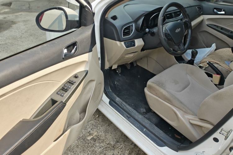 Used Chery Arrizo 3 2015 1.5L Manual Genuine Version Driver Seat