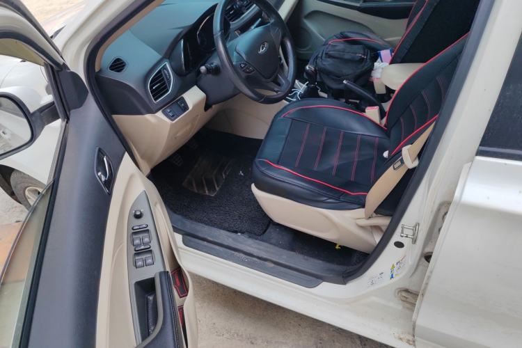 Used Chery Arrizo 3 2015 1.5L Manual High-End Version Driver Seat