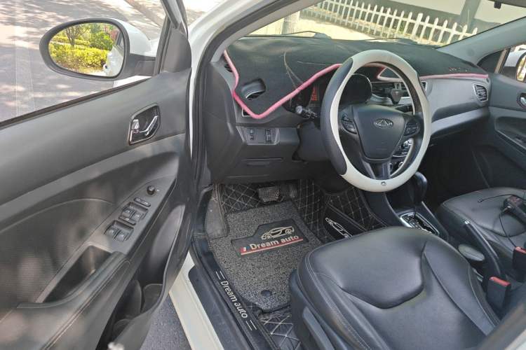 Used Chery Arrizo 3 2015 1.5L Automatic "Gouxuan" Edition Driver Seat