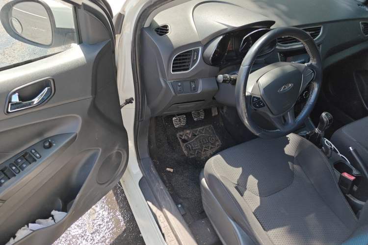 Used Chery Arrizo 3 2015 1.5L Manual - Powerful Version Driver Seat