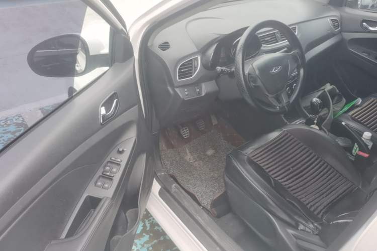 Used Chery Arrizo 3 2015 1.5L Manual Genuine Version Driver Seat