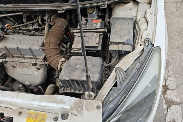 Used Chery Arrizo 3 2015 1.5L Manual Genuine Version Engine Bay Left