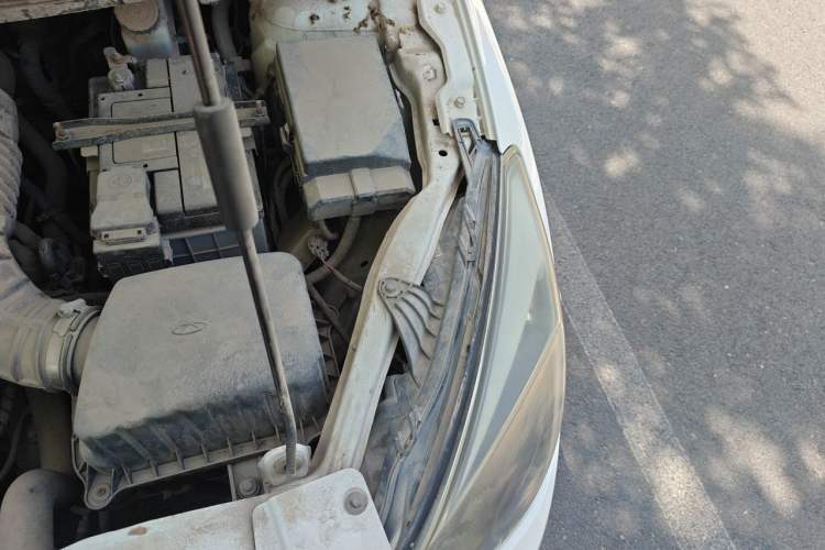 Used Chery Arrizo 3 2015 1.5L Automatic "Gouxuan" Edition Engine Bay Left