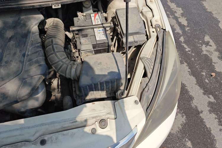 Used Chery Arrizo 3 2015 1.5L Manual - Powerful Version Engine Bay Left