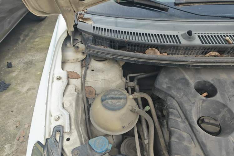 Used Chery Arrizo 3 2015 1.5L Manual Genuine Version Engine Bay Right