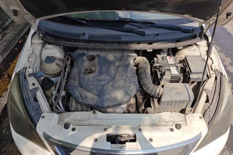 Used Chery Arrizo 3 2015 1.5L Manual - Powerful Version Engine Bay
