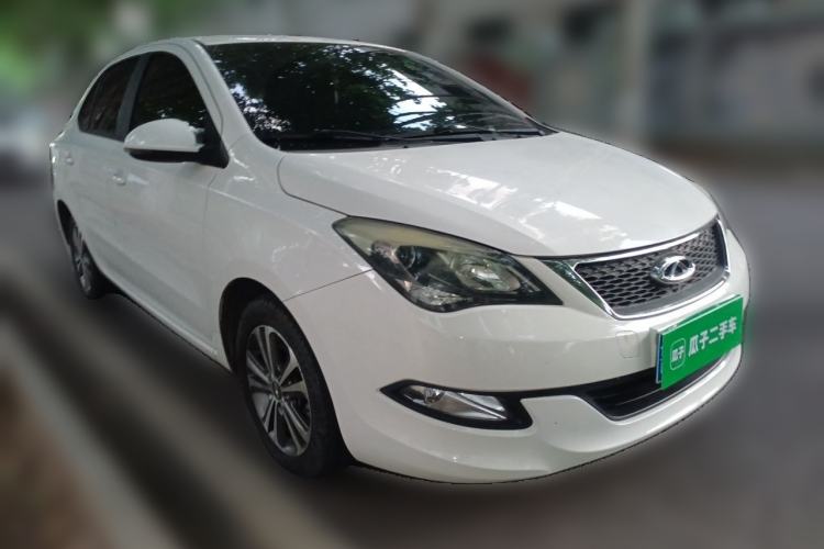 Used Chery Arrizo 3 2015 1.5L Manual - Powerful Version Front Right 45 Deg