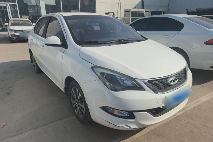 Used Chery Arrizo 3 2015 1.5L Manual - Cool Edition Front Right 45 Deg