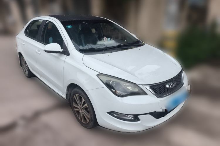 Used Chery Arrizo 3 2015 1.5L Manual High-End Version Front Right 45 Deg