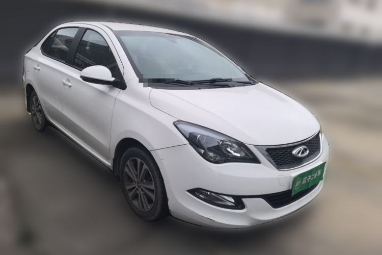 Used Chery Arrizo 3 2015 1.5L Manual - Powerful Version Front Right 45 Deg