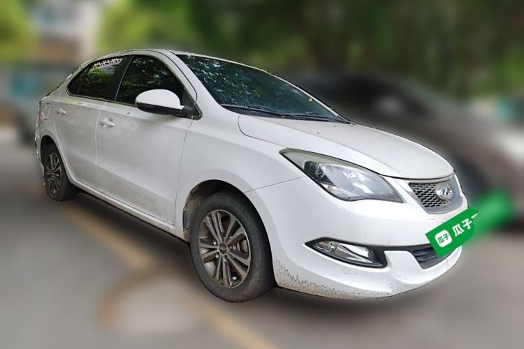 Used Chery Arrizo 3 2015 1.5L Manual - Powerful Version Front Right 45 Deg