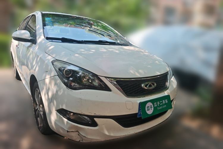 Used Chery Arrizo 3 2015 1.5L Manual - Stylish Edition Front Right 45 Deg