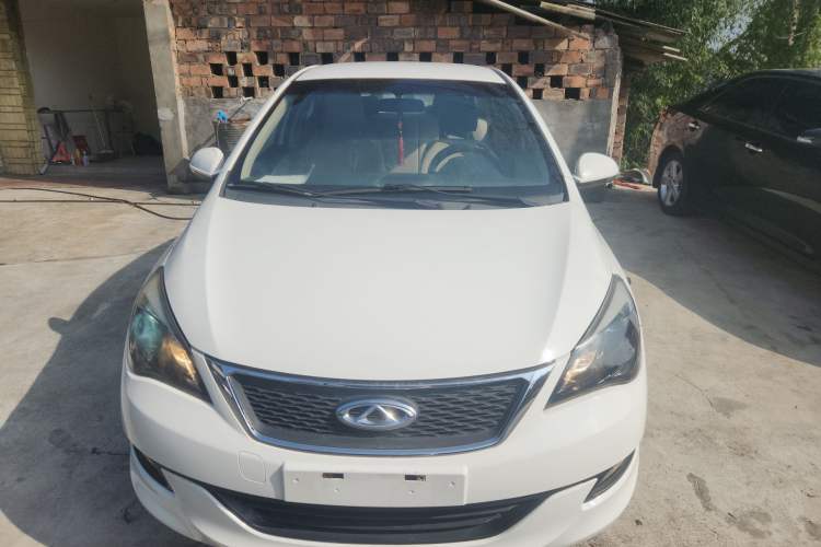 Used Chery Arrizo 3 2015 1.5L Manual High-End Version Front