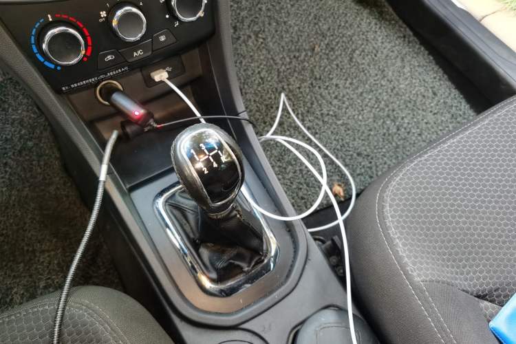 Used Chery Arrizo 3 2015 1.5L Manual High-End Version Gear Lever