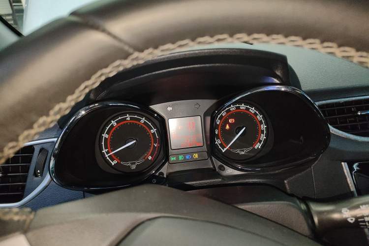 Used Chery Arrizo 3 2015 1.5L Manual High-End Version Instrument Cluster