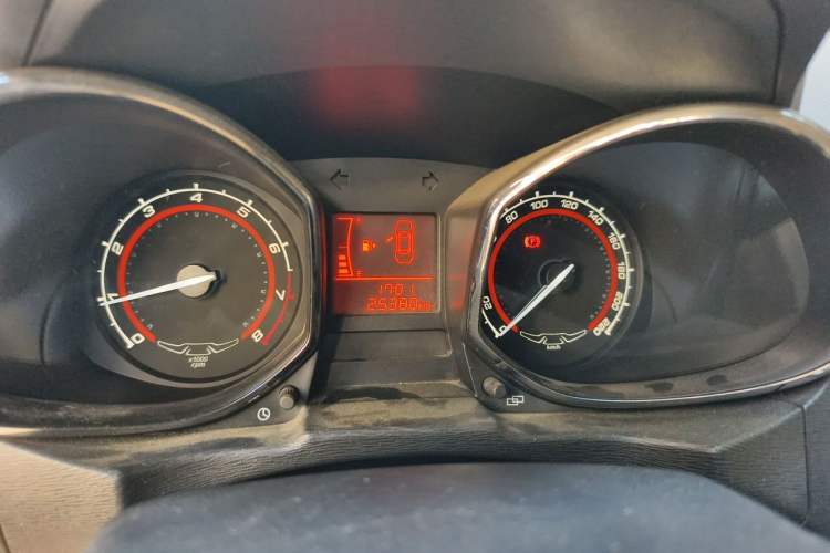 Used Chery Arrizo 3 2015 1.5L Manual - Powerful Version Instrument Cluster