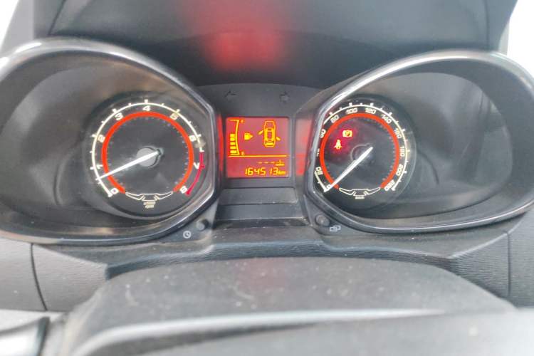 Used Chery Arrizo 3 2015 1.5L Manual - Powerful Version Instrument Cluster