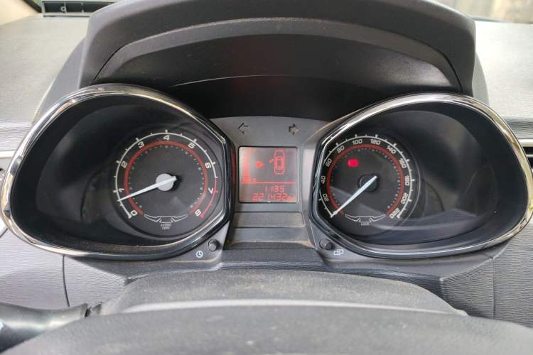 Used Chery Arrizo 3 2015 1.5L Manual High-End Version Instrument Cluster