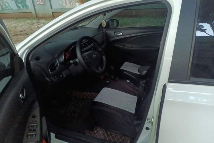Used Chery Arrizo 3 2015 1.5L Manual - Powerful Version Left Front Seat