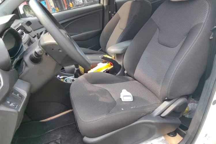 Used Chery Arrizo 3 2015 1.5L Manual Genuine Version Left Front Seat