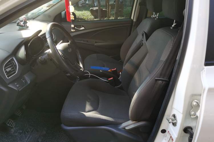 Used Chery Arrizo 3 2015 1.5L Manual High-End Version Left Front Seat