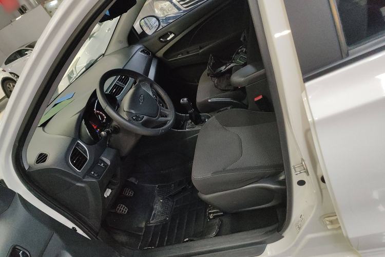 Used Chery Arrizo 3 2015 1.5L Manual High-End Version Left Front Seat