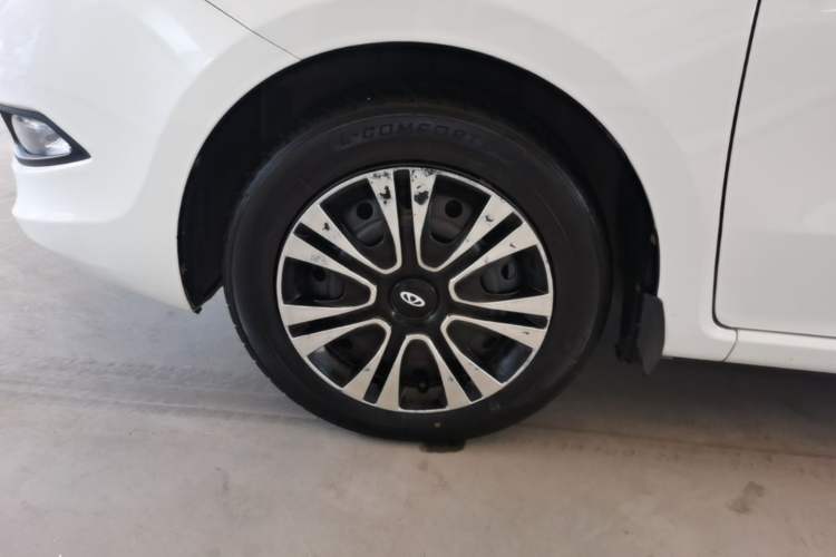 Used Chery Arrizo 3 2015 1.5L Manual Genuine Version Left Front Wheel Hub