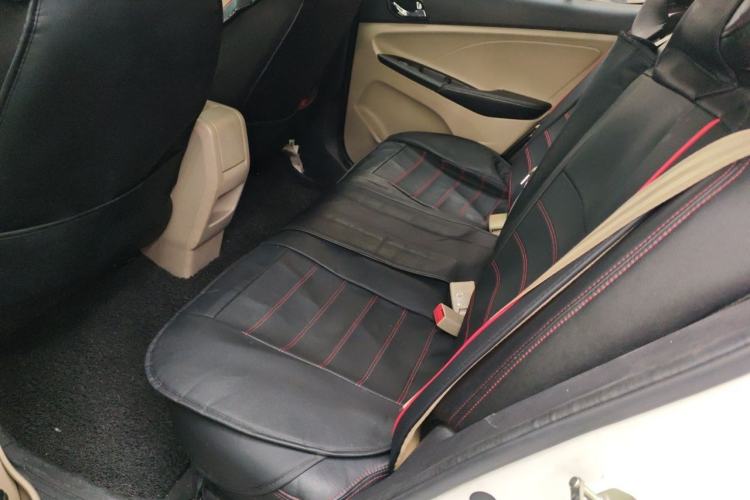 Used Chery Arrizo 3 2015 1.5L Manual High-End Version Left Rear Seat