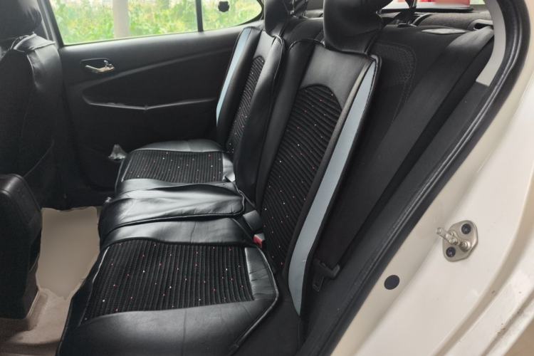 Used Chery Arrizo 3 2015 1.5L Manual High-End Version Left Rear Seat
