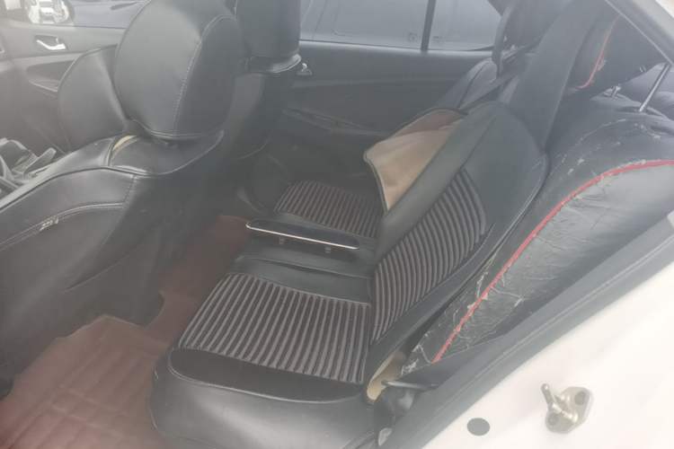 Used Chery Arrizo 3 2015 1.5L Manual Genuine Version Left Rear Seat