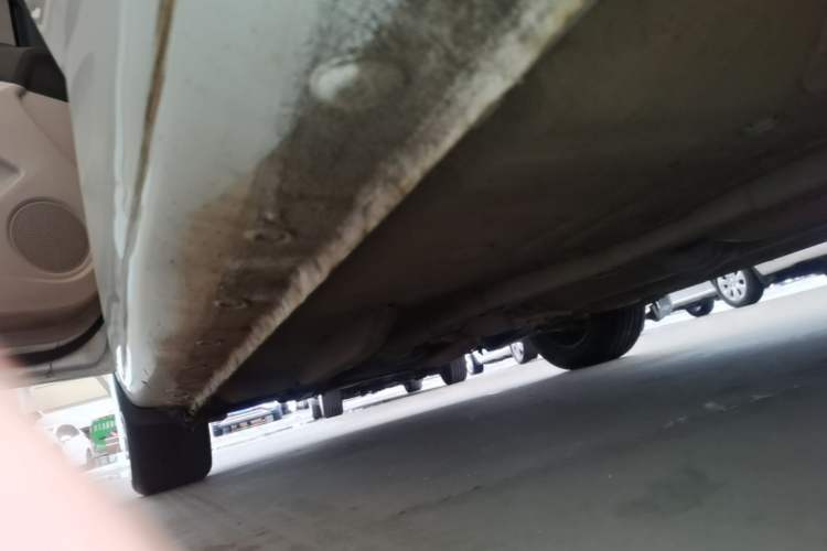 Used Chery Arrizo 3 2015 1.5L Manual Genuine Version Left Side Sill