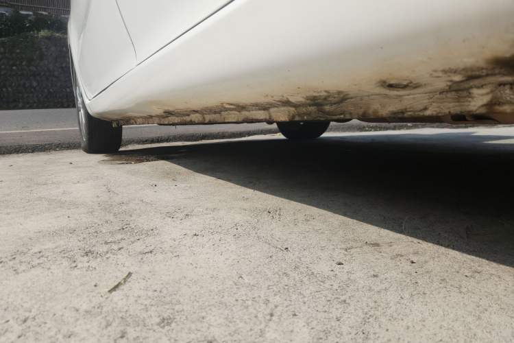 Used Chery Arrizo 3 2015 1.5L Manual High-End Version Left Side Sill