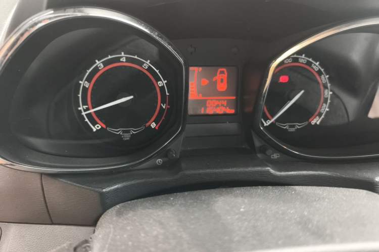 Used Chery Arrizo 3 2015 1.5L Manual High-End Version Odometer Close Up