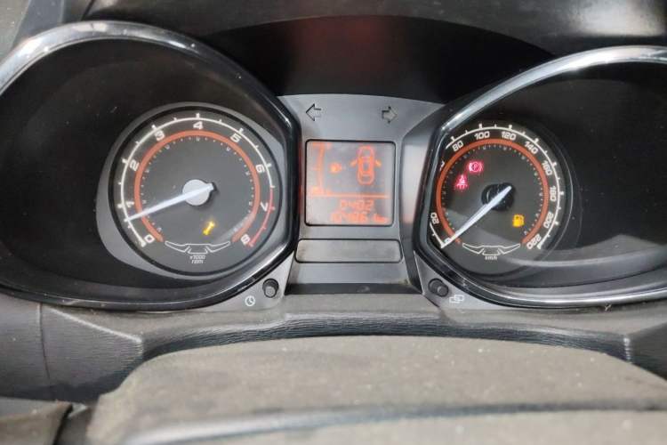 Used Chery Arrizo 3 2015 1.5L Manual Genuine Version Odometer Close Up