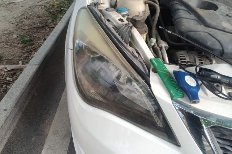 Used Chery Arrizo 3 2015 1.5L Manual - Powerful Version Right Front Headlight