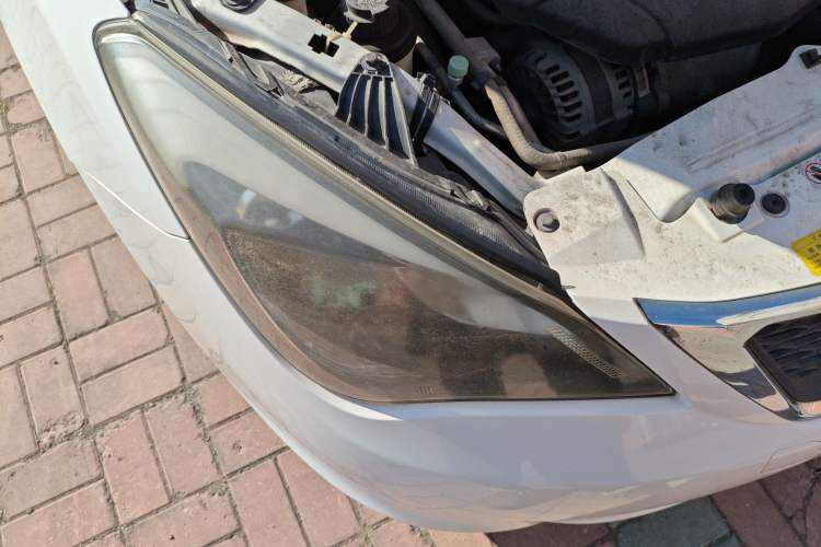 Used Chery Arrizo 3 2015 1.5L Manual High-End Version Right Front Headlight