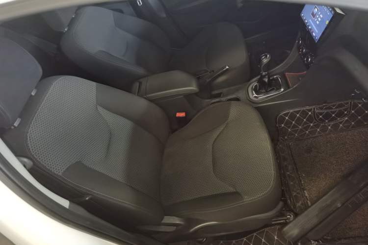 Used Chery Arrizo 3 2015 1.5L Manual Genuine Version Right Front Seat
