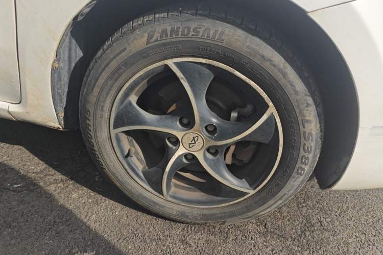 Used Chery Arrizo 3 2015 1.5L Manual Genuine Version Right Front Wheel Hub